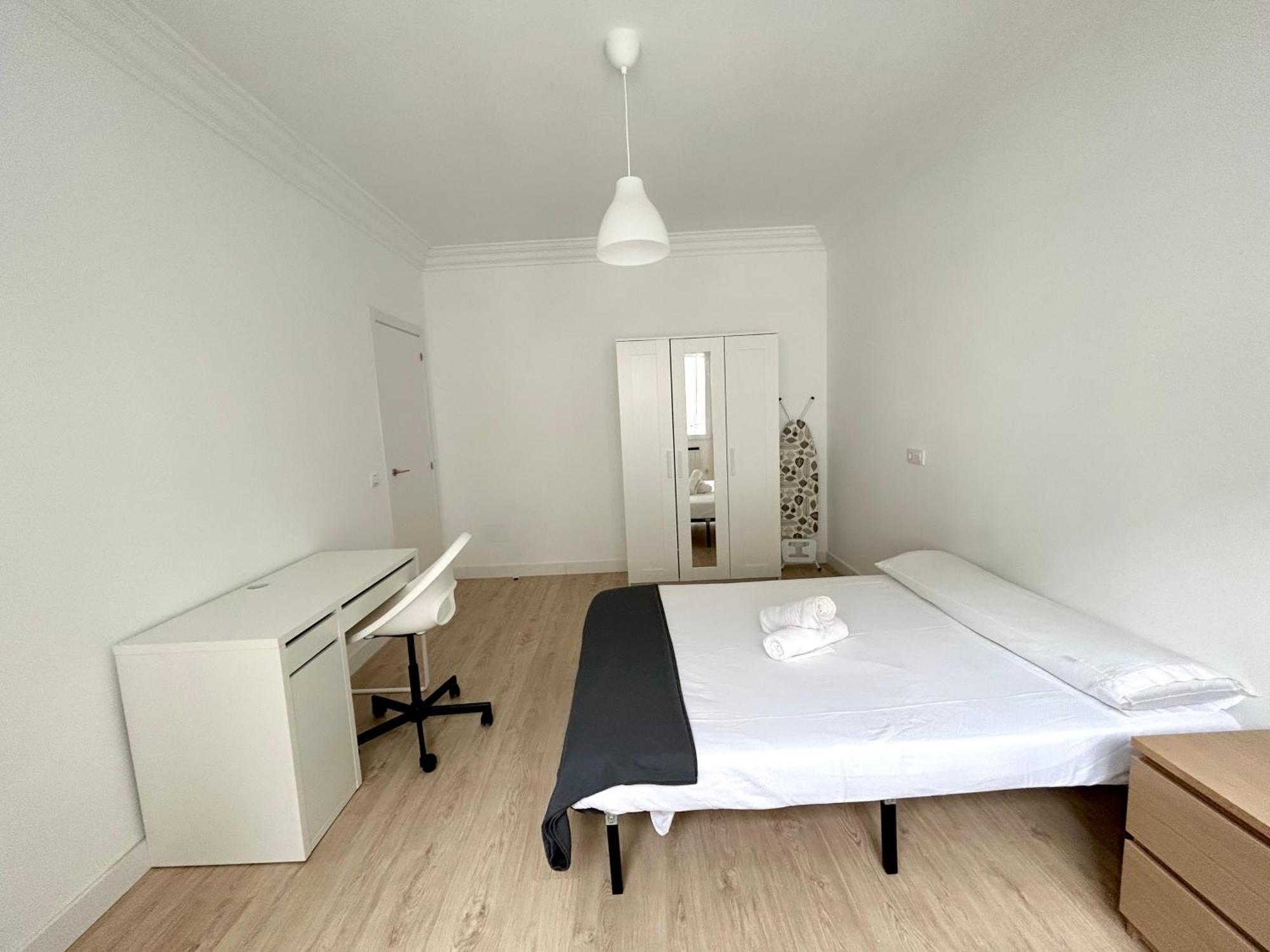 Vibes Coruna - Ferrocarril 3 Apartment โอโกรูญา ภายนอก รูปภาพ